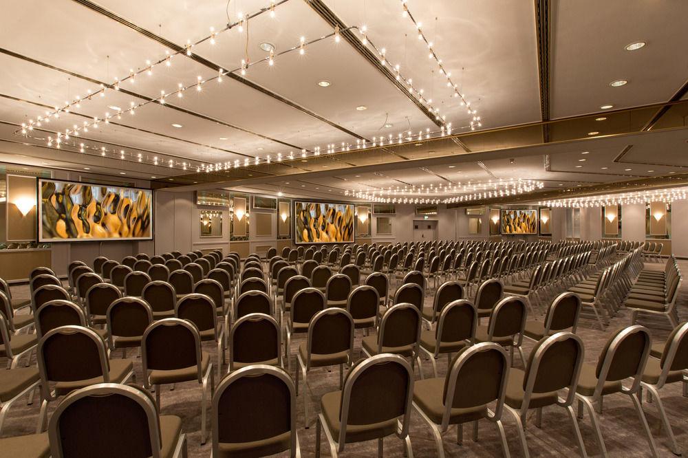 Renaissance Duesseldorf Hotel Extérieur photo