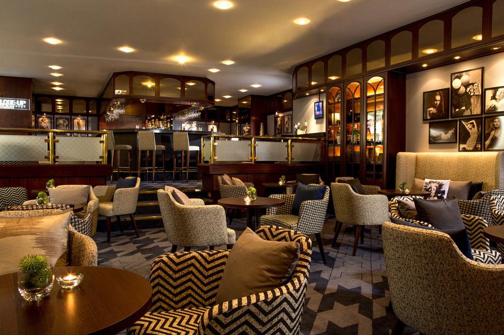 Renaissance Duesseldorf Hotel Extérieur photo