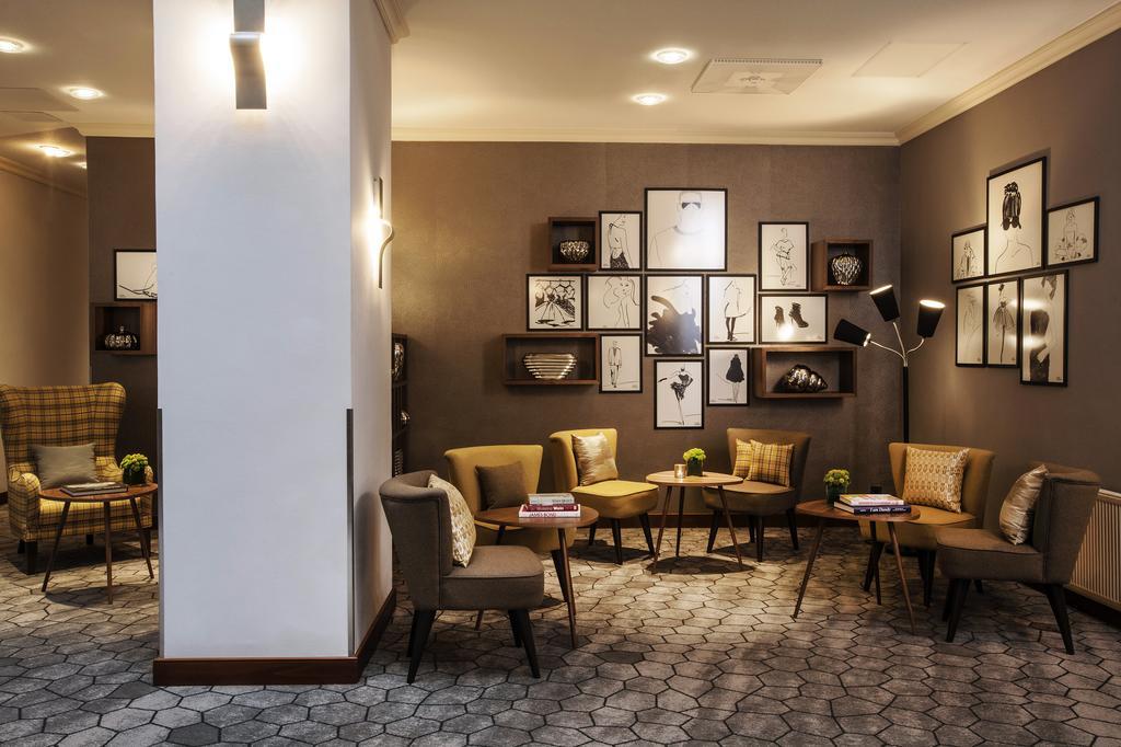Renaissance Duesseldorf Hotel Extérieur photo