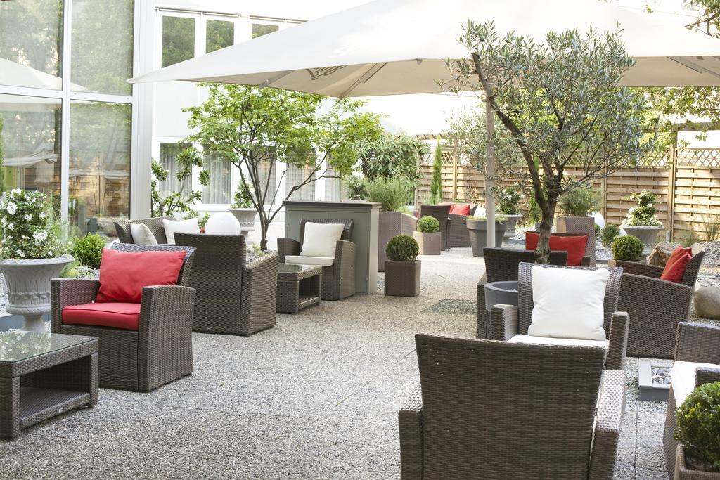 Renaissance Duesseldorf Hotel Extérieur photo