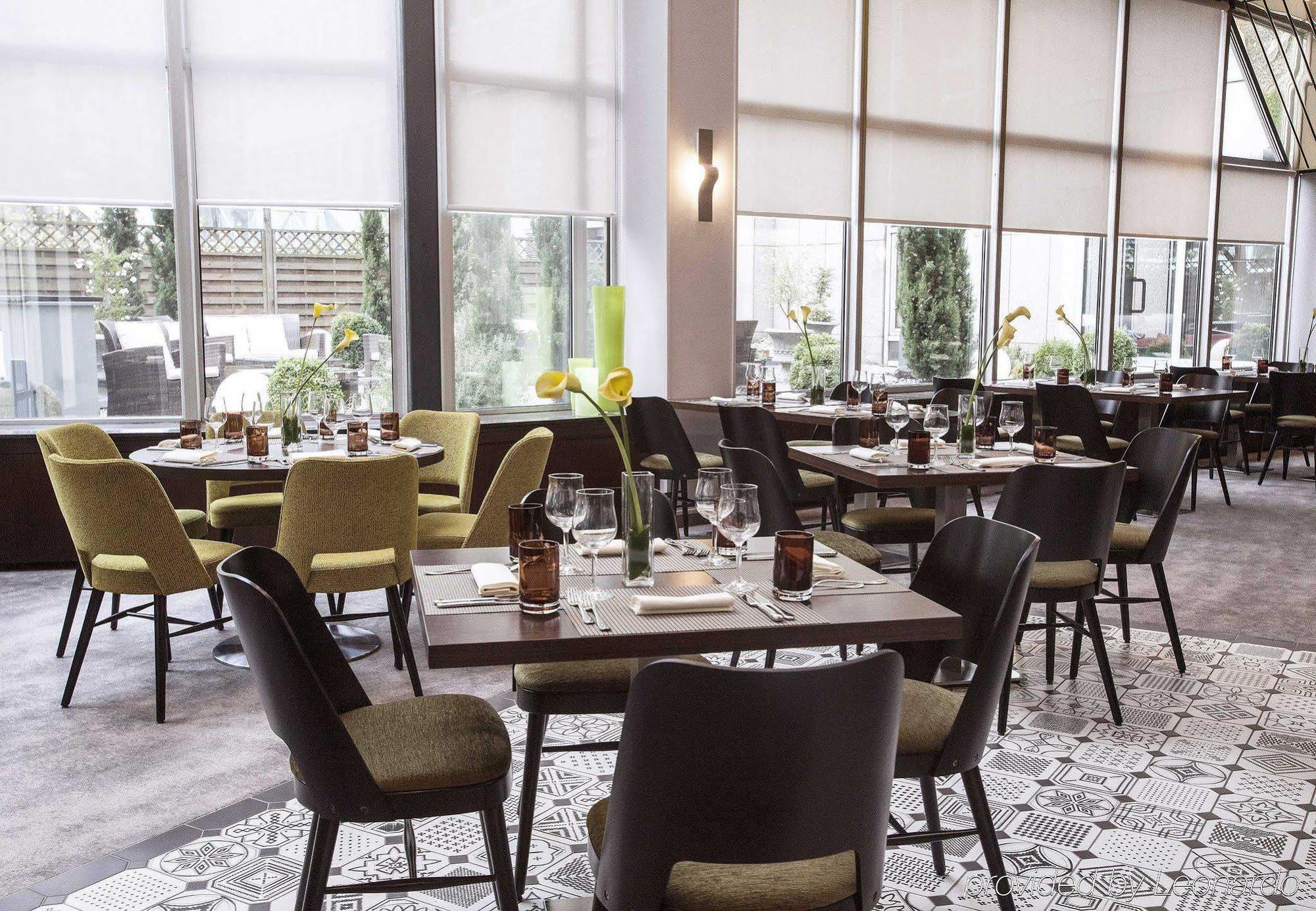 Renaissance Duesseldorf Hotel Extérieur photo