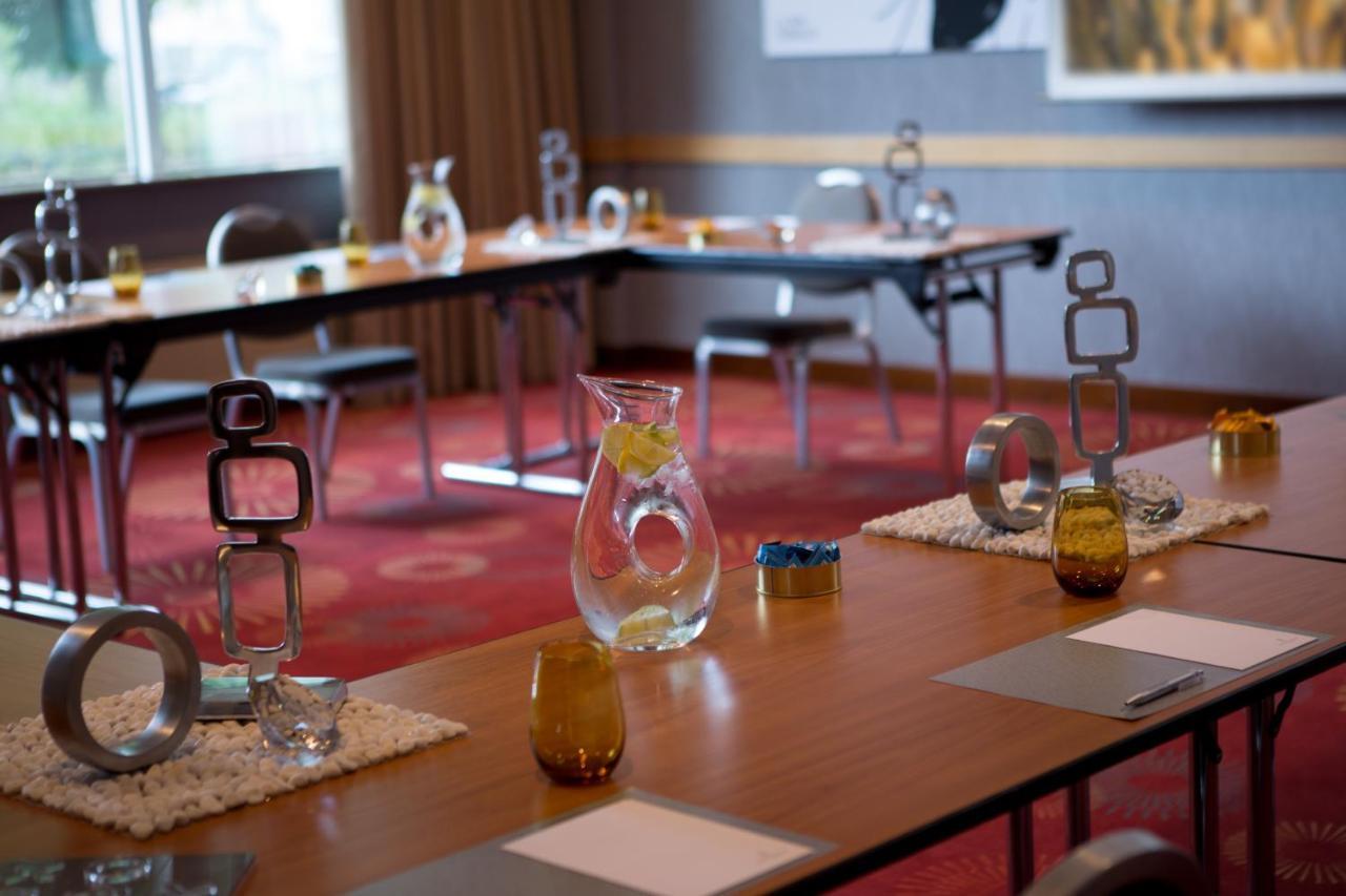 Renaissance Duesseldorf Hotel Extérieur photo